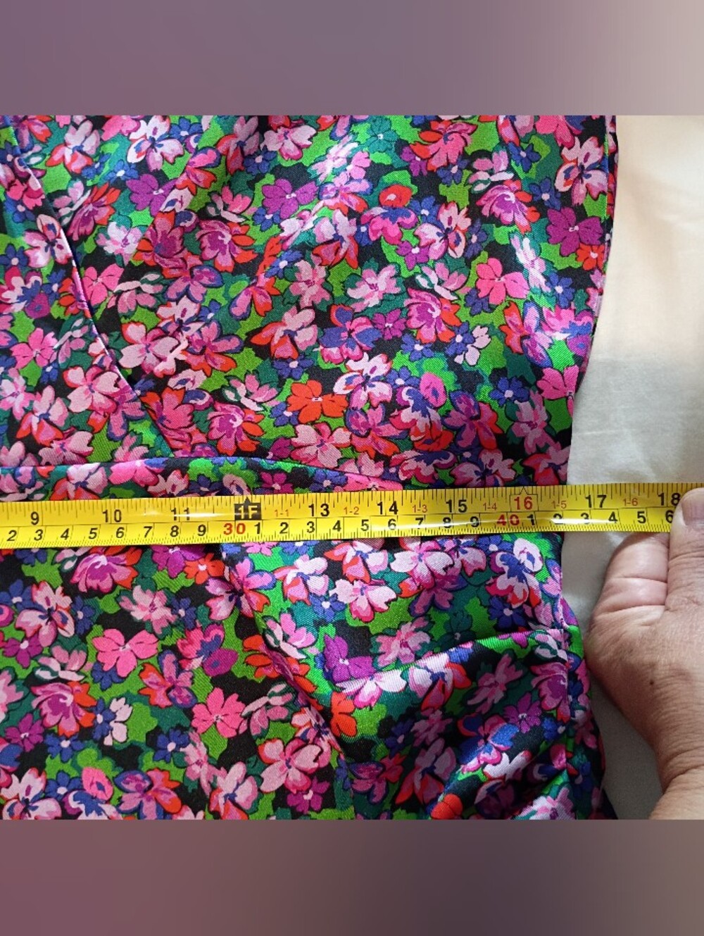 Zara Women's Floral XL Mini Dress in Pink, Green, Black Deep V neck - Picture 14 of 14